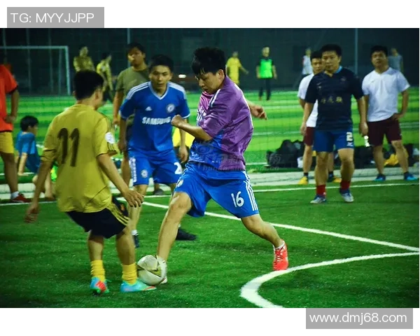足球激情燃烧赛场荣耀全解析揭秘足球背后的传奇与未来发展